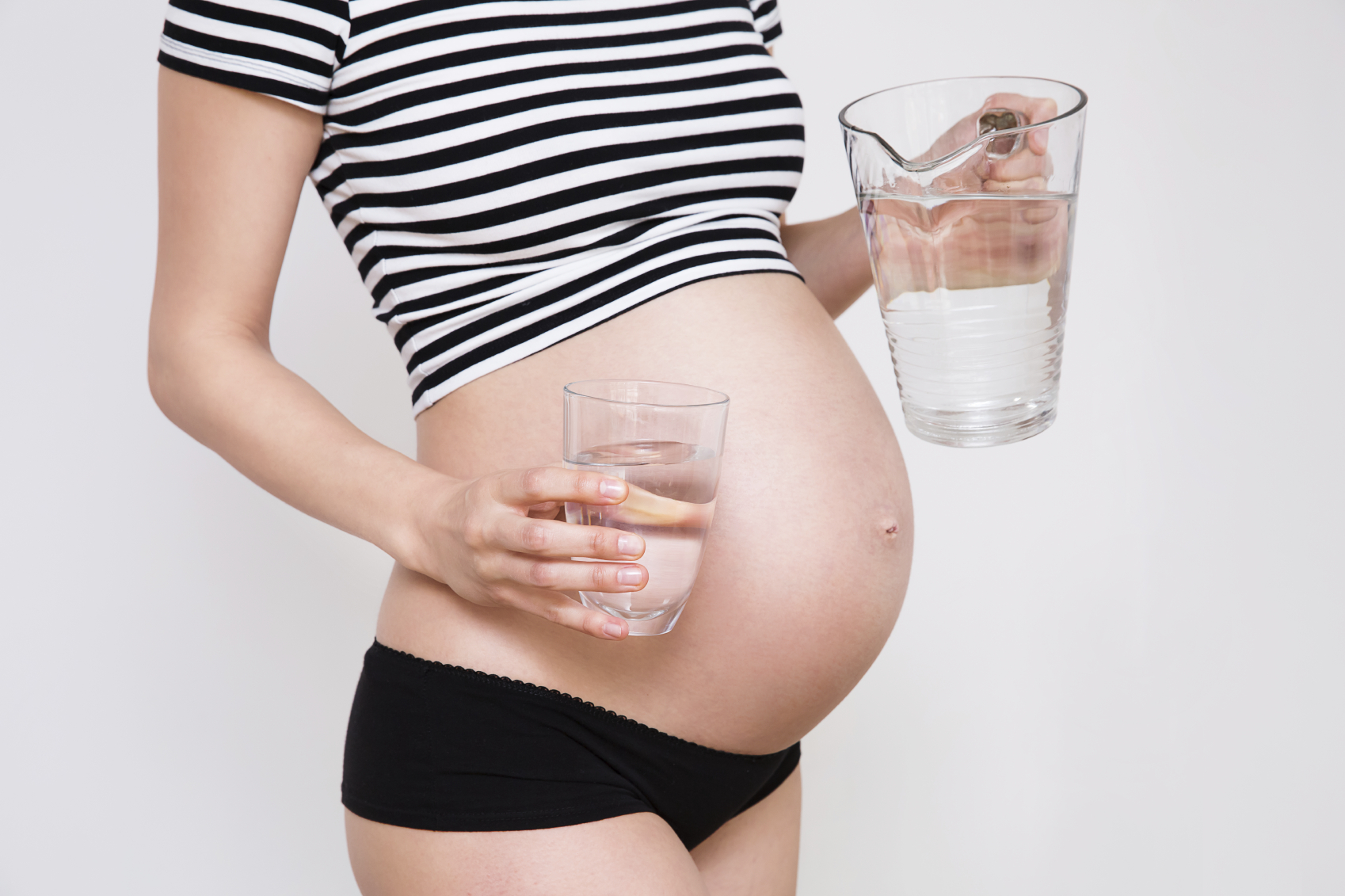 ¿cuanta Cantidad De Agua Debo Beber Durante El Embarazo Parasubebeemk 6955