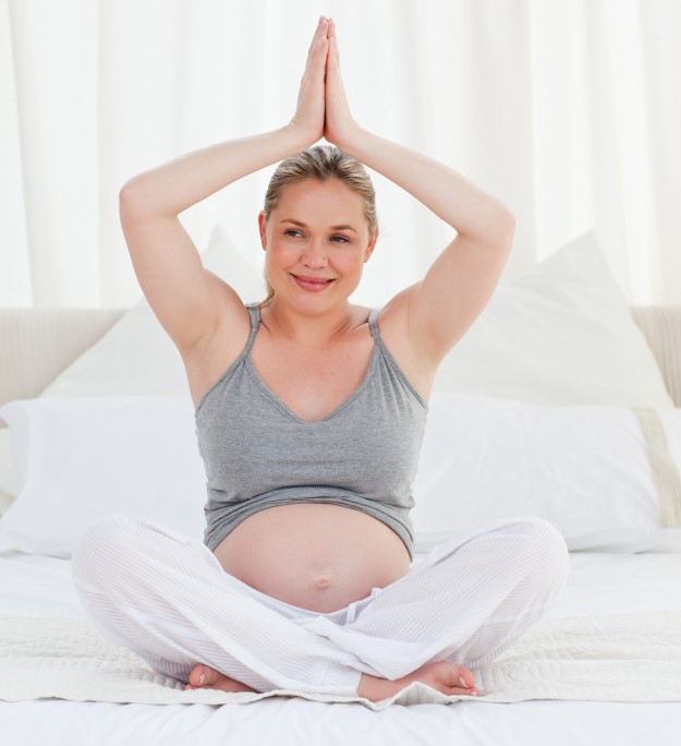 embarazada practica yoga