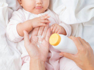 uso de talco en bebe