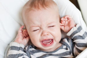 dolor de oido en bebe