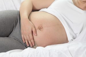 dolor de ombligo en el embarazo