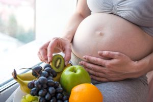 frutas que alivian náuseas en la embarazada